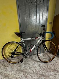 Bicicletta donna da corsa