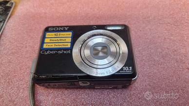0246NN- Fotocamera Sony Cyber-Shot DSC-S930