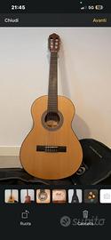 Chitarra classica nuova