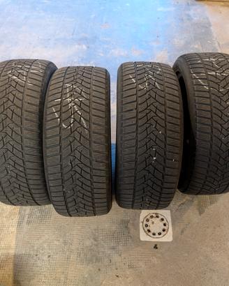 Gomme invernali 215/50 R17