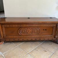 Cassapanca in legno