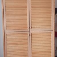 Armadio in legno