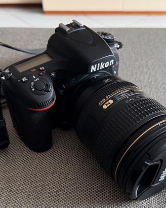 Nikon D750 24-120 4G VR kit in garanzia