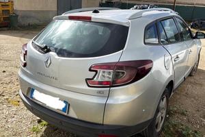 COFANO POSTERIORE RENAULT MEGANE ANNO 2010’