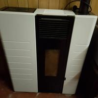 stufa a pellet Montegrappa 