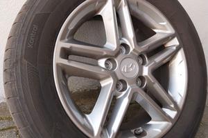 Gomme con cerchi in lega