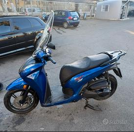 scooter sh 350 sport