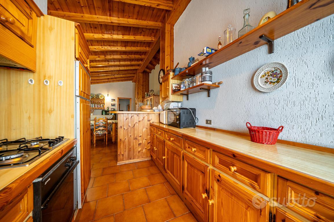 Casa – Erbezzo, Chiomati - Altro