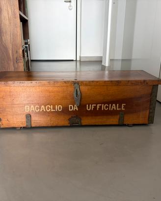 Antica cassettone militare