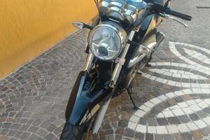 Moto Guzzi breva 1100