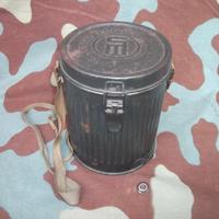 WW2 German Civil Gas Mask RL-1 40-9 + Canister