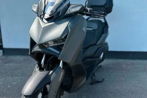 Yamaha X-Max 300 2026