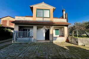 CASA INDIPENDENTE A BUGGIANO