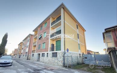 TRILOCALE AMPIIO E LUMINOSO, VIA MAZZINI 19, CAMBI