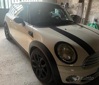 MINI COOPER  R56 
