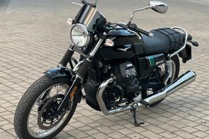Moto Guzzi V7 III Special