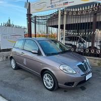 Lancia Ypsilon 1.2 Argento