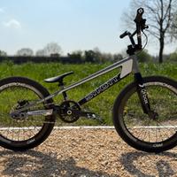 BMX race Expert XL , forcella BOX carbonio