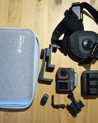 GoPro Insta360 Ace Pro + Supporto di Testa