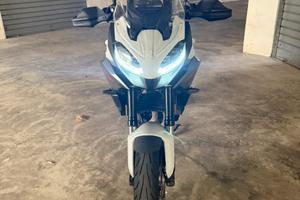 BMW F 900 XR