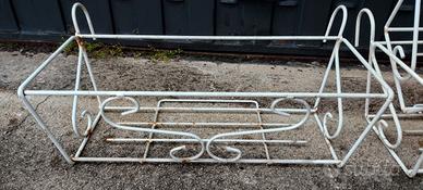 n.3 fioriere in ferro ricoperte bianche