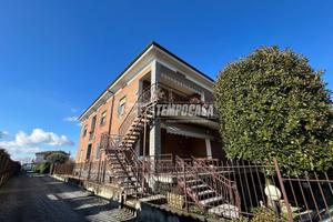 Appartamento a Cermenate 4 locali