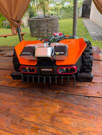 WORX Vision M600 WR206E + Garage + FiatLux