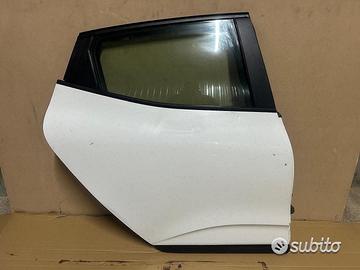 Portiera porta posteriore destra renault clio 5 22