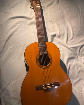 Chitarra Classica 4/4 Yamaha C40 - Come nuova