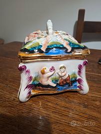 portagioie ceramica Capodimonte