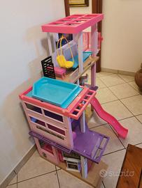 Barbie dreamhouse