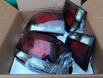 fari posteriori golf 6 tenuti benissimo