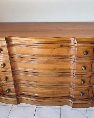 ✨ Comò in legno massello elegante – capiente e sol