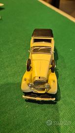 modellino auto d'epoca 