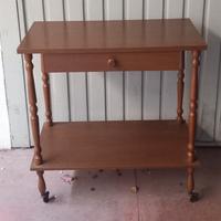 porta TV, mobiletto in legno con le ruote