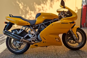 ducati 750 sport
