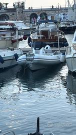 GOMMONE SENZA PATENTE