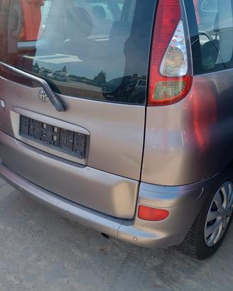 Ricambi Toyota Yaris Verso 