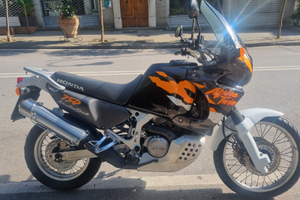 Honda Africa twin 750