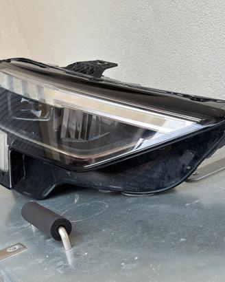 Proiettore fanale led audi a3 8y 8Y0941034