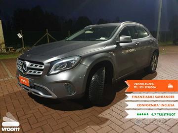 MERCEDES GLA (X156) GLA 200 d Automati...