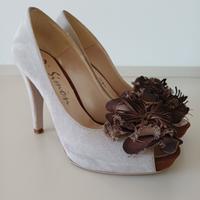 Scarpe scamosciate n. 35