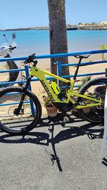 Bicicletta elettrica Santa Cruz