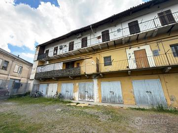MULTILOCALE A VERCELLI
