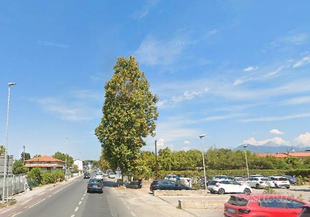 Bilocale a torre del lago con residenza