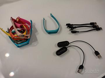 cinturini colorati miband + cavi ricarica