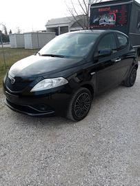 Lancia Ypsilon 1.2 neopatentati 2019