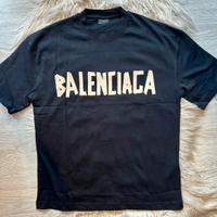 T-shirt nera uomo