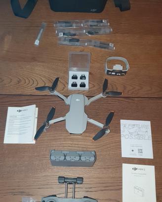 DRONE DJI MINI 2 FLY MORE COMBO