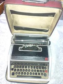 Macchina da scrivere